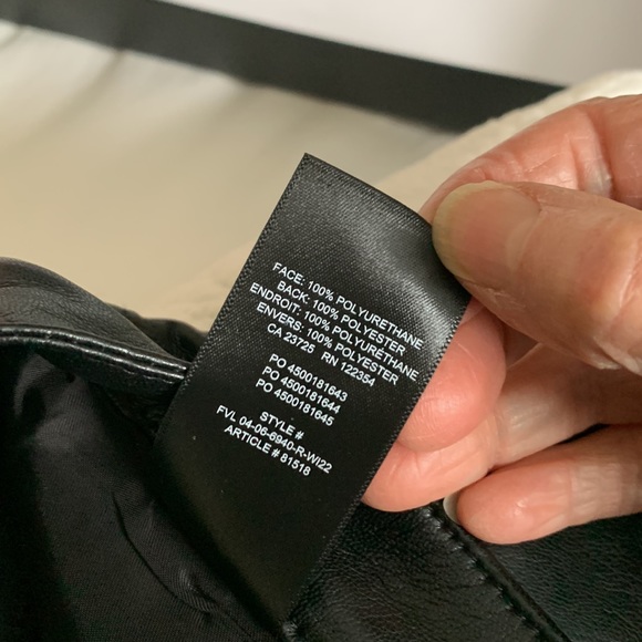 Wilfred BNWT never been worn. Size 16. Vegan leather, buttery soft. So comfy🥰 - Picture 11 of 13